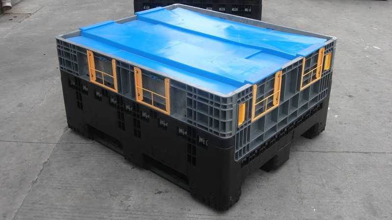 collapsible bulk container